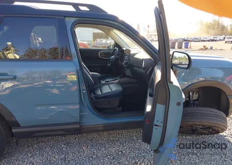 2022 Ford Bronco Sport Outer Banks z USA, uszkodzony, nr VIN 3FMCR9C62NRE27206